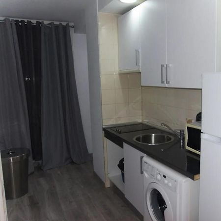 Estudio En Plaza Vara Del Rey Madrid Bagian luar foto